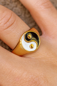 Yin Yang Ring